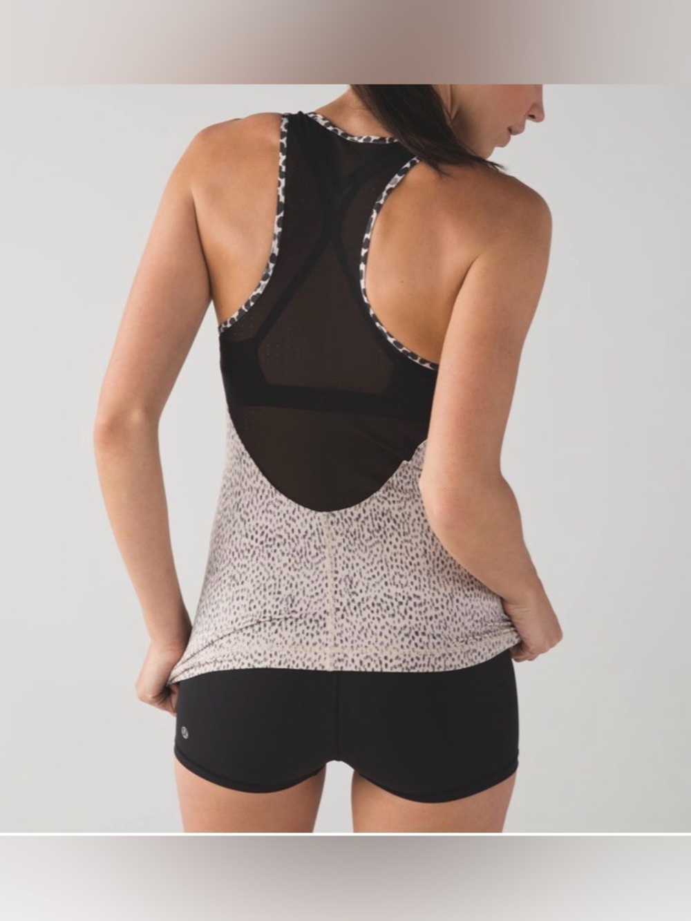 Lululemon Dance To Yoga Tank
Dottie Dash Grain Black / Black